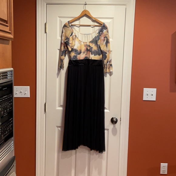 Revolution Dance Dress XL Never Worn - Picture 2 of 7